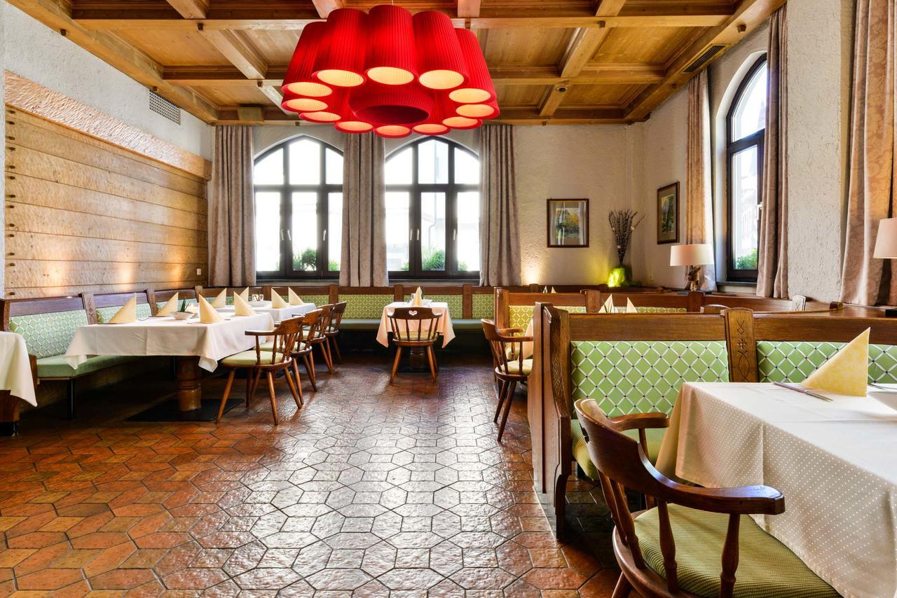 Flair Hotel Vier Jahreszeiten Bad Urach Eksteriør billede