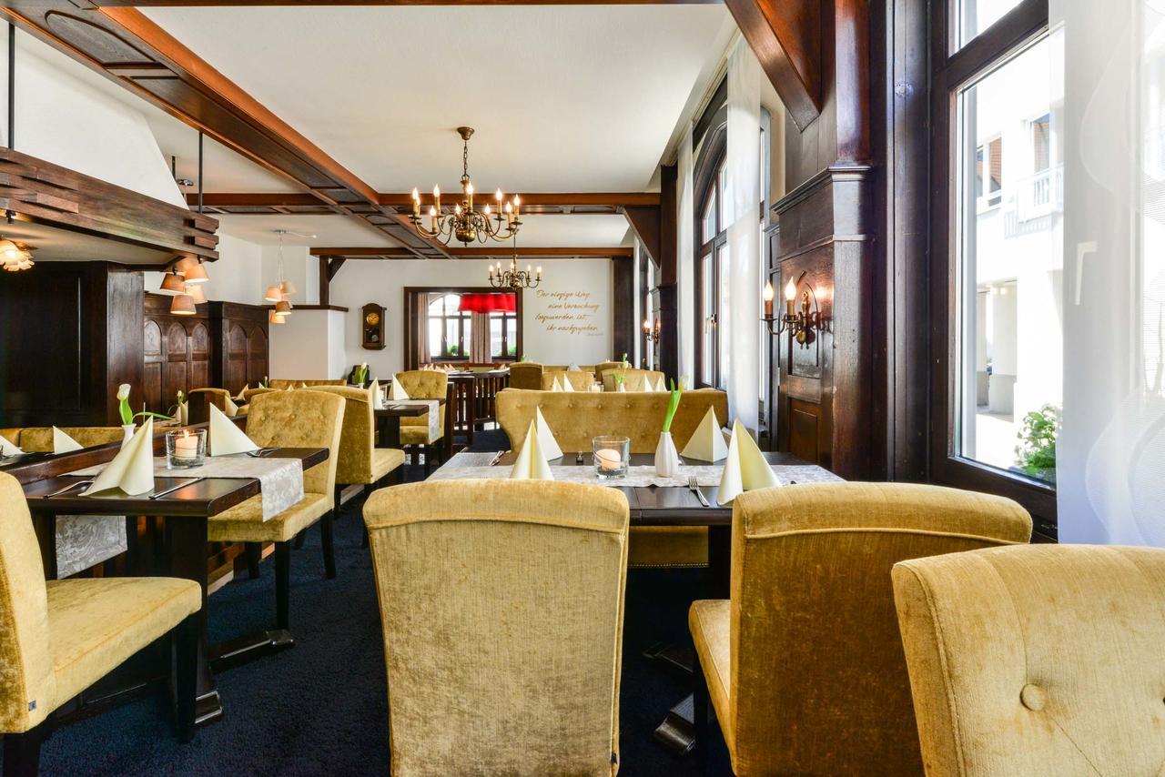 Flair Hotel Vier Jahreszeiten Bad Urach Eksteriør billede
